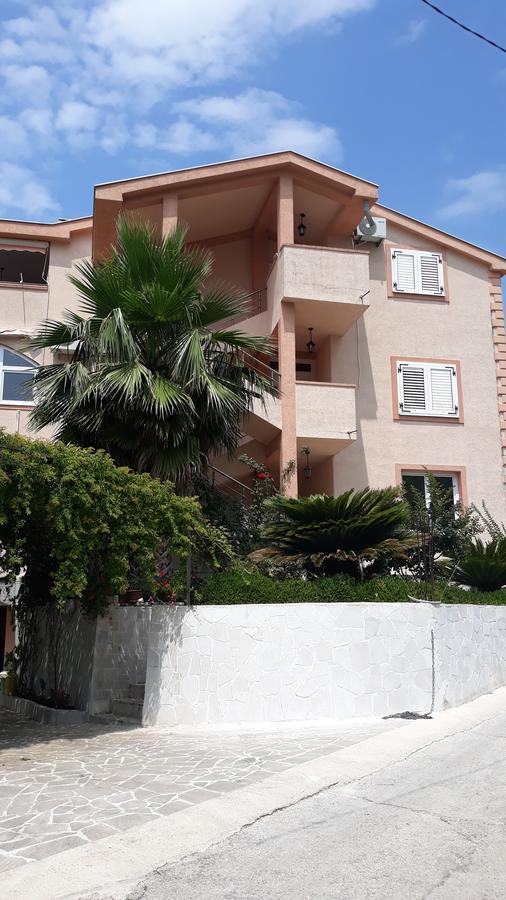 Apartmani Tanja Tivat Exterior foto